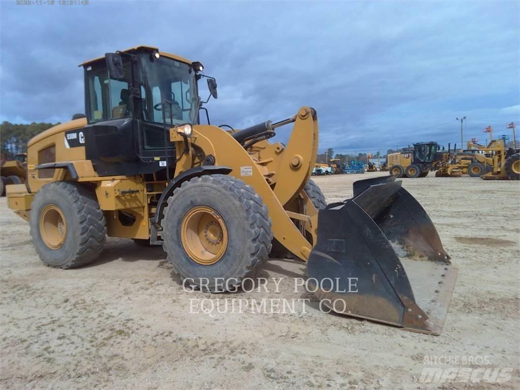 CAT 930M Incarcator pe pneuri
