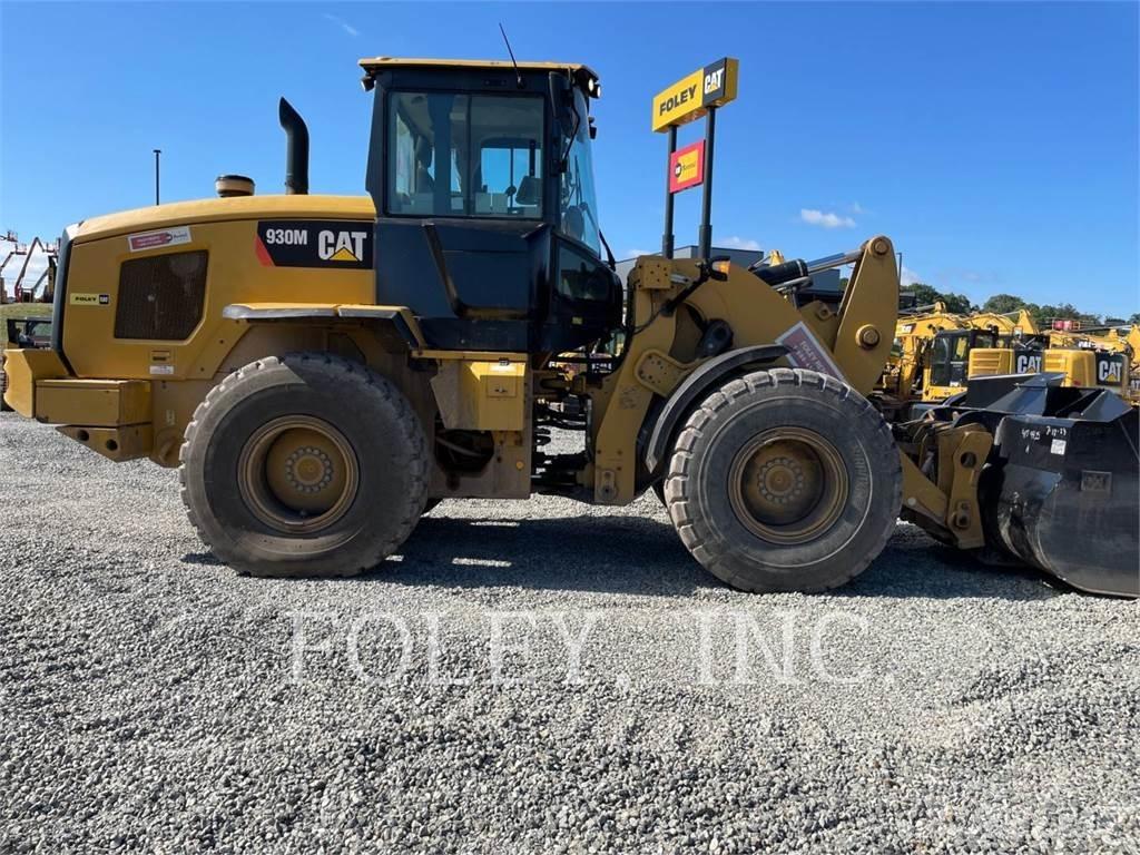 CAT 930M Incarcator pe pneuri
