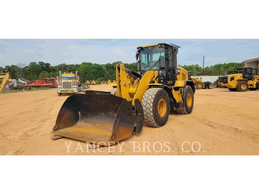 CAT 930M Incarcator pe pneuri