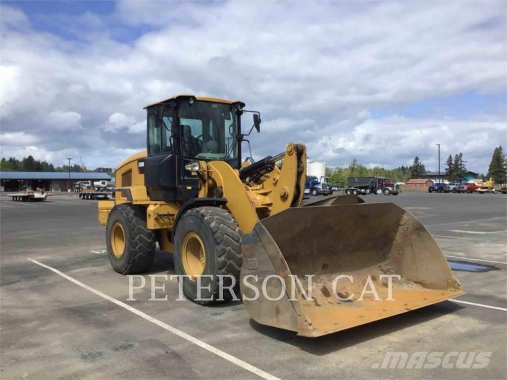CAT 930M Incarcator pe pneuri