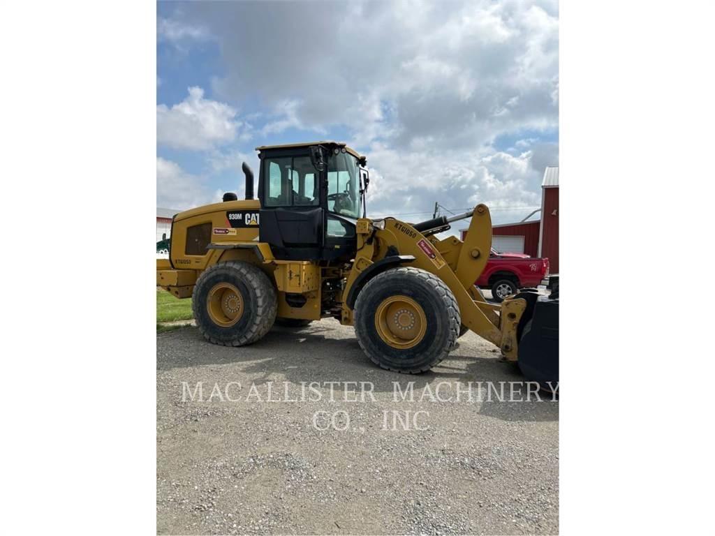 CAT 930M Incarcator pe pneuri