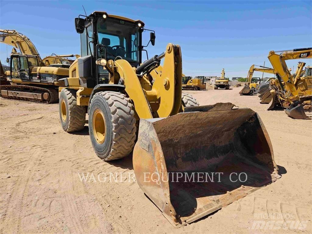 CAT 930M Incarcator pe pneuri