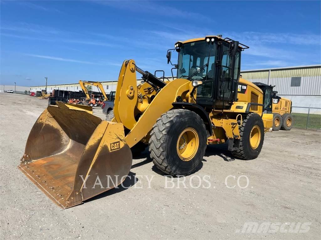 CAT 930M Incarcator pe pneuri