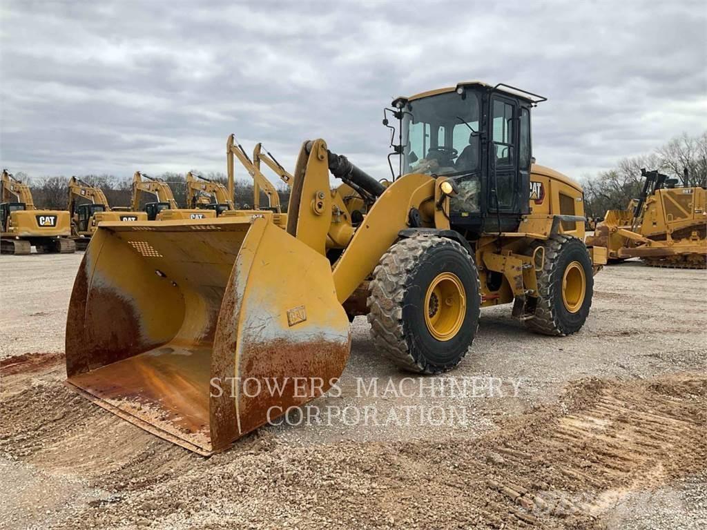 CAT 930M Incarcator pe pneuri