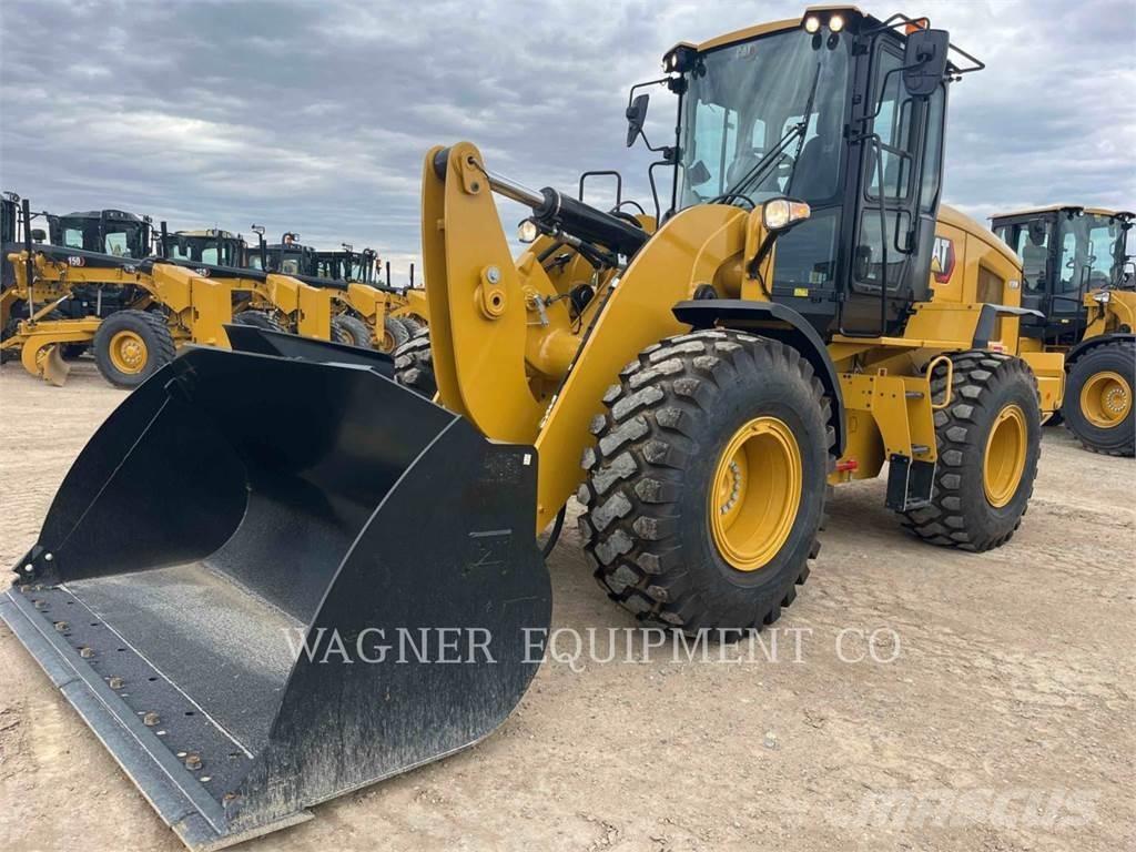 CAT 930M Incarcator pe pneuri