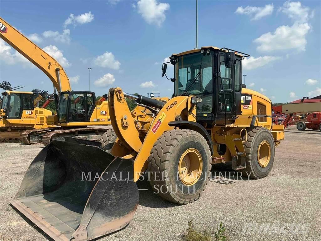 CAT 930M Incarcator pe pneuri
