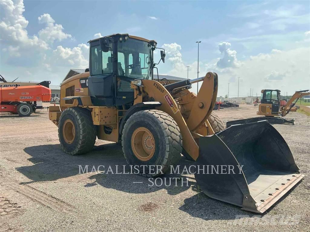 CAT 930M Incarcator pe pneuri