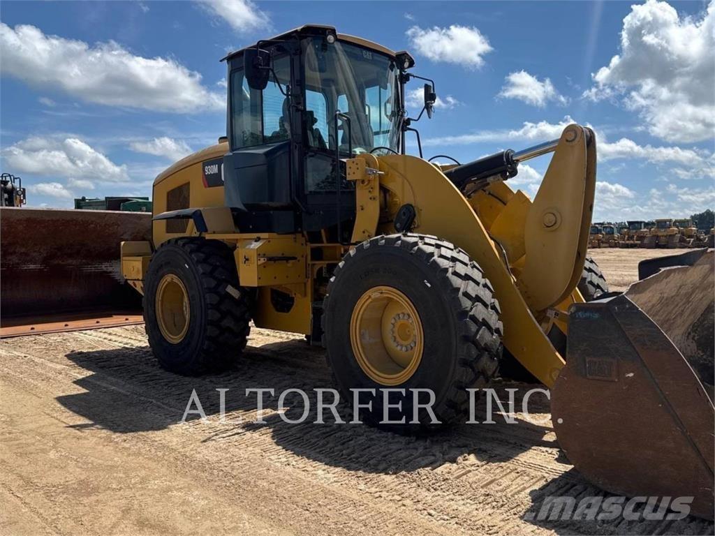 CAT 930M Incarcator pe pneuri