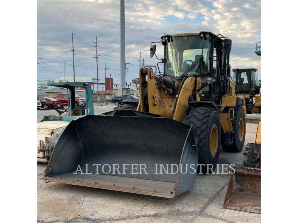 CAT 930M Incarcator pe pneuri