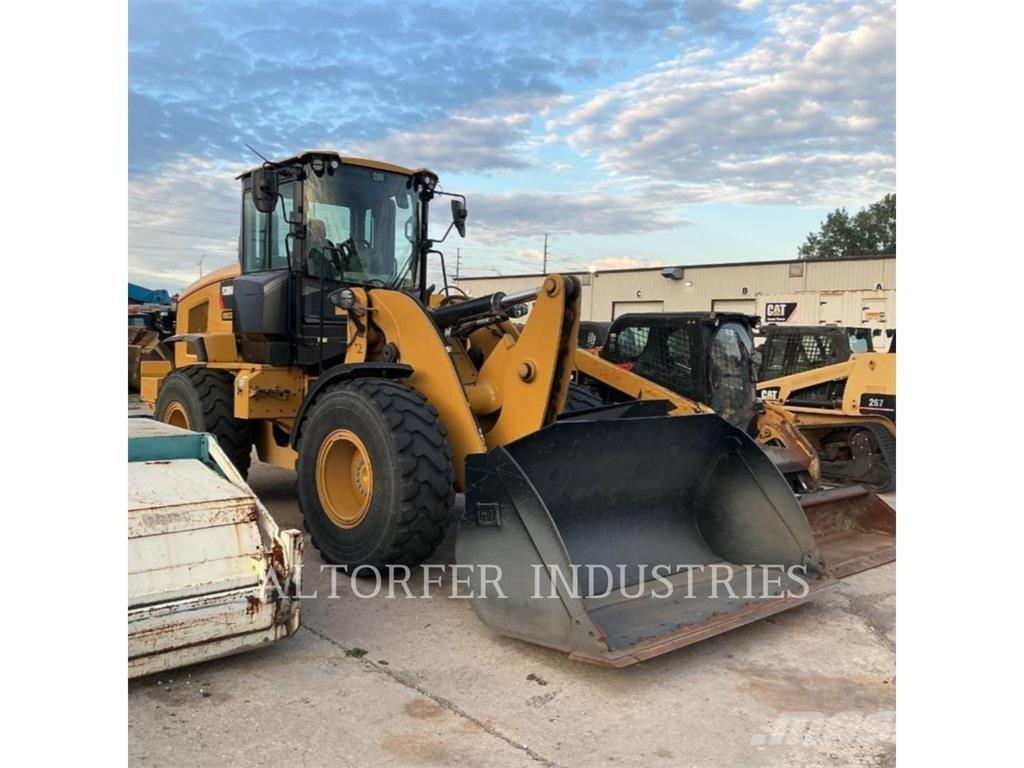 CAT 930M Incarcator pe pneuri