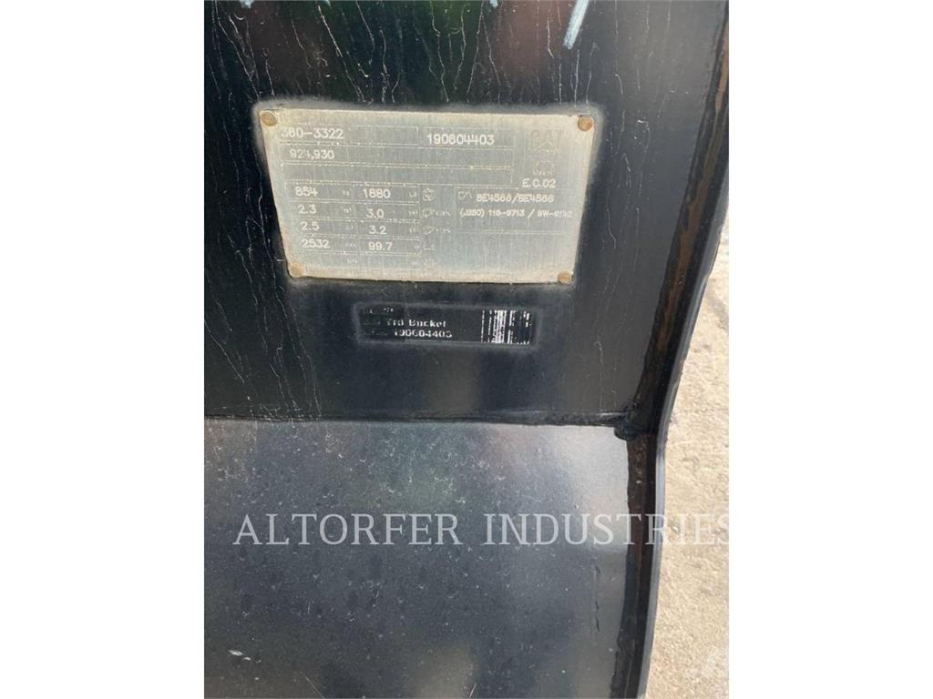 CAT 930M Incarcator pe pneuri