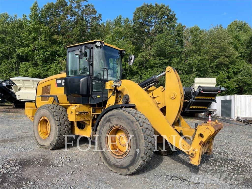 CAT 930M Incarcator pe pneuri
