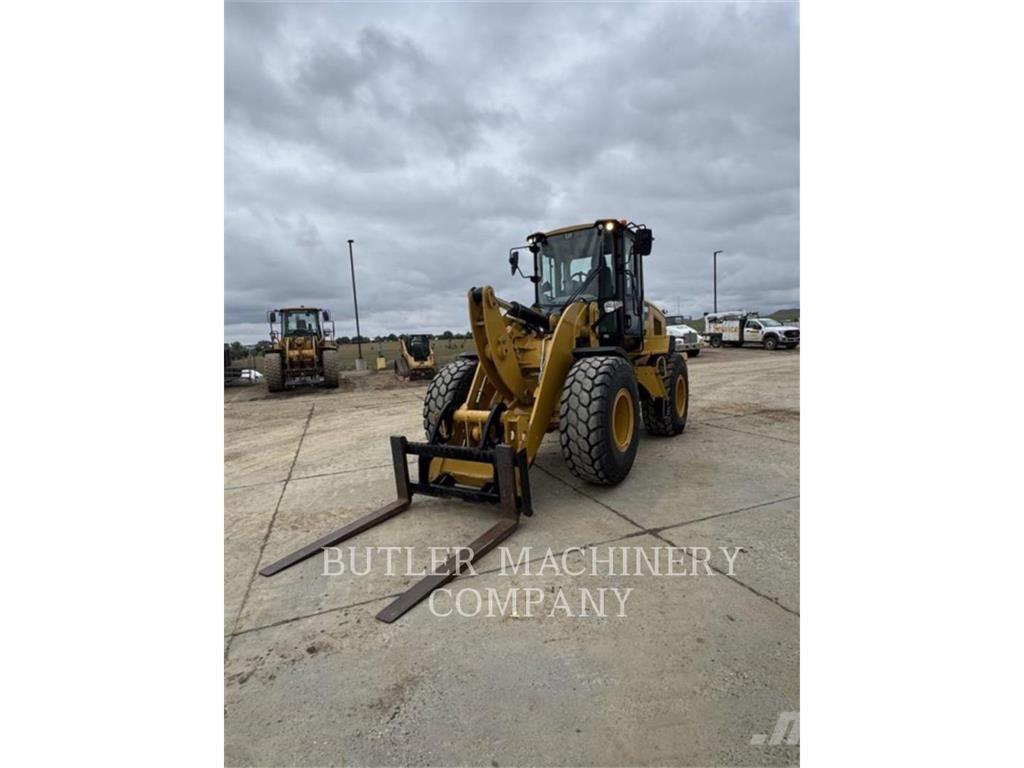 CAT 930M Incarcator pe pneuri