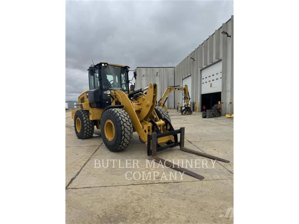 CAT 930M Incarcator pe pneuri
