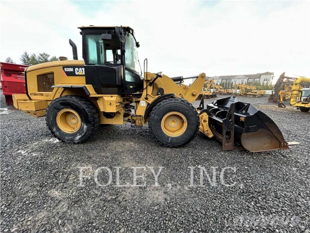 CAT 930M Incarcator pe pneuri