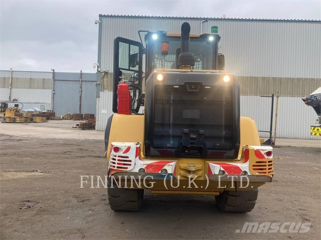 CAT 930M Incarcator pe pneuri