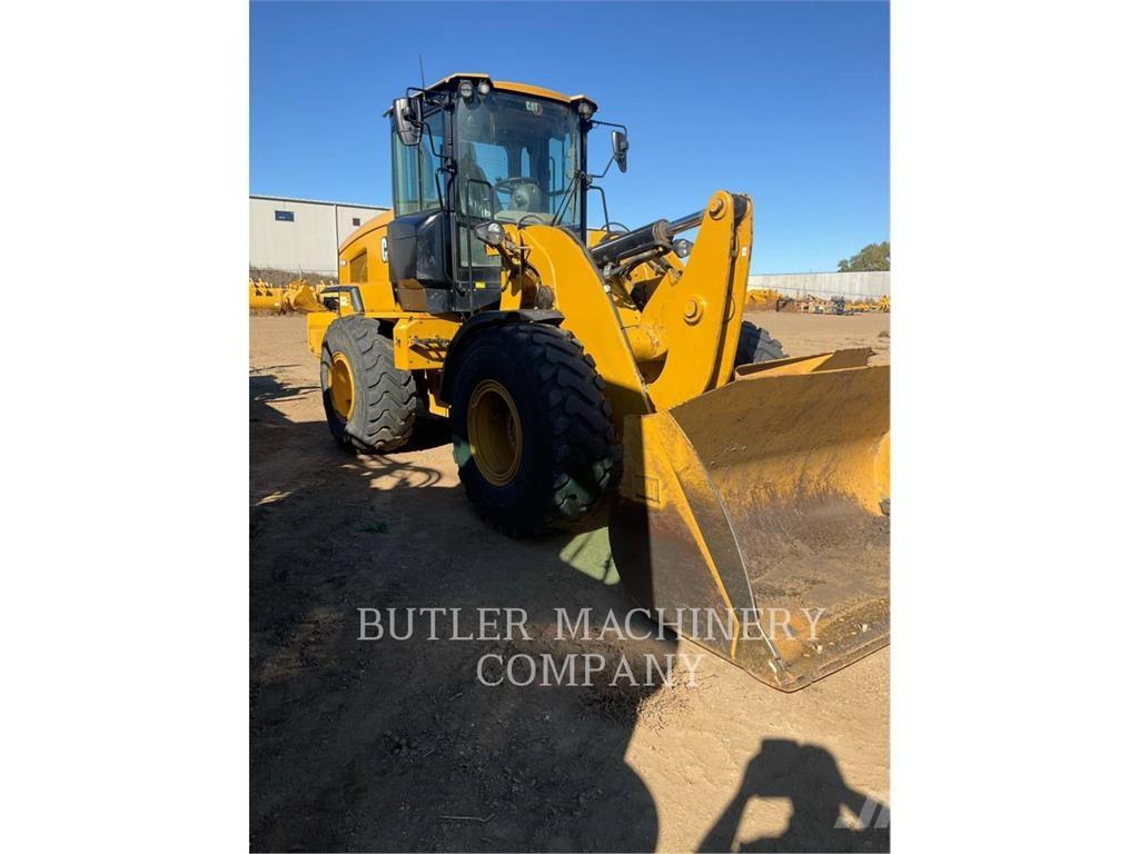 CAT 930M Incarcator pe pneuri