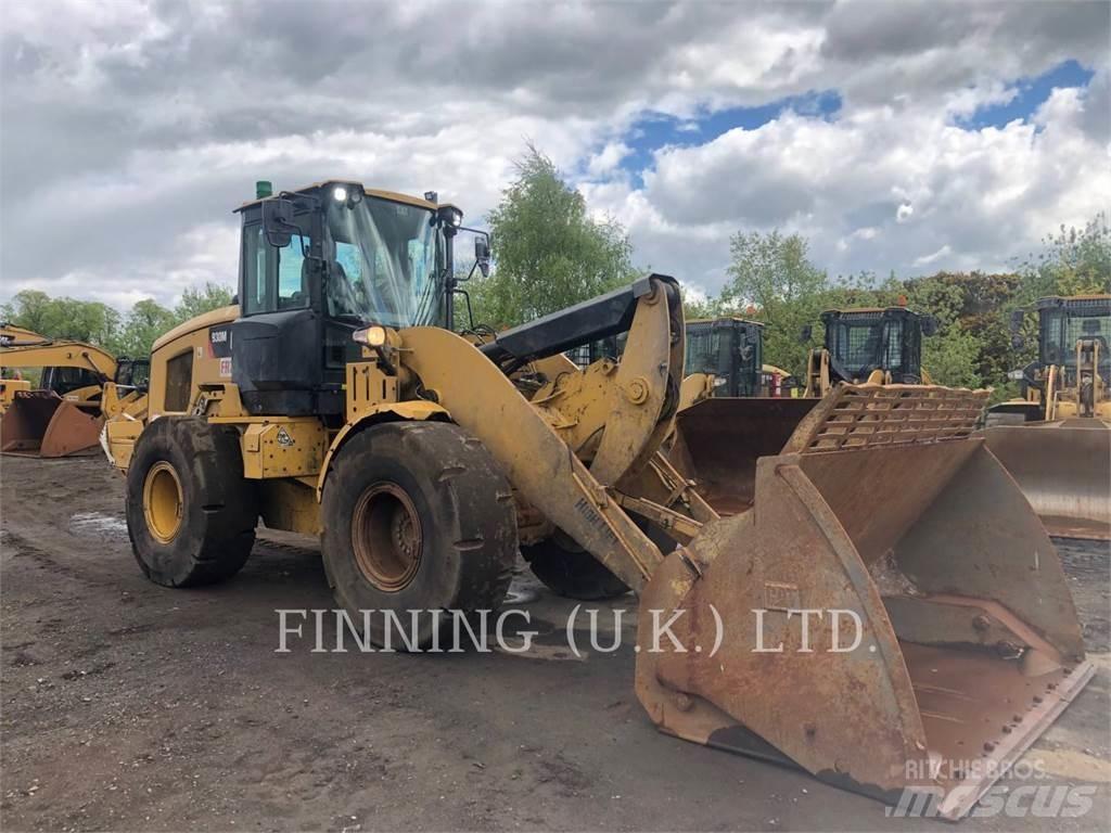 CAT 930M Incarcator pe pneuri