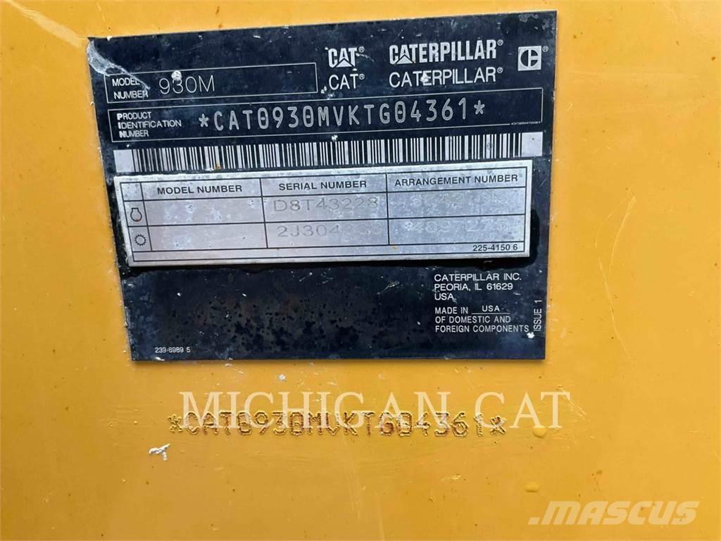 CAT 930M 3RQ Incarcator pe pneuri