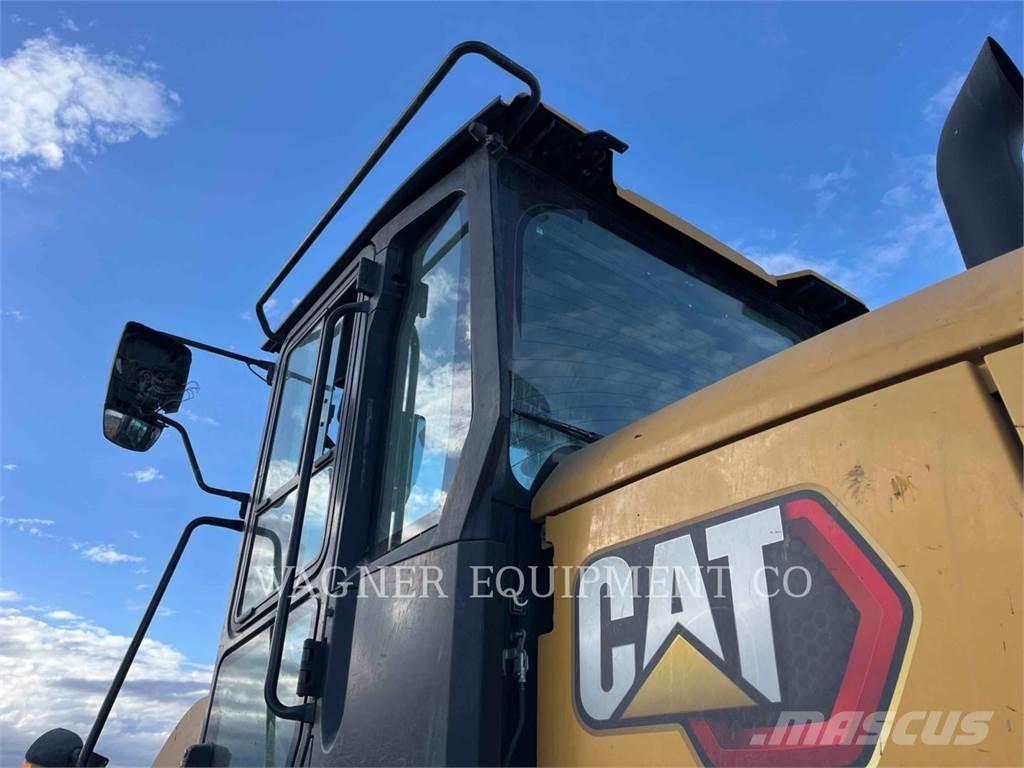 CAT 930M AG HL Incarcator pe pneuri