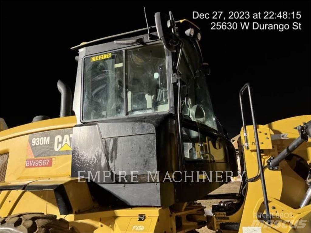 CAT 930M FC Incarcator pe pneuri
