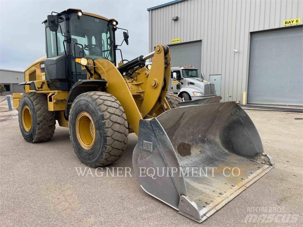 CAT 930M FC Incarcator pe pneuri