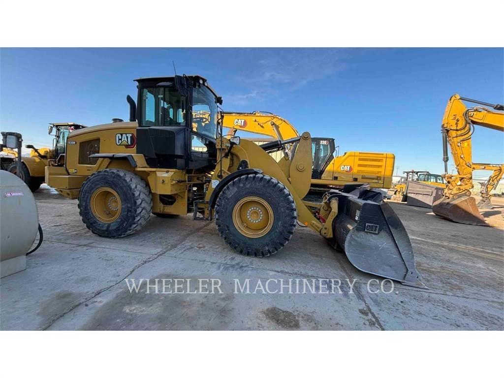CAT 930M QC Incarcator pe pneuri