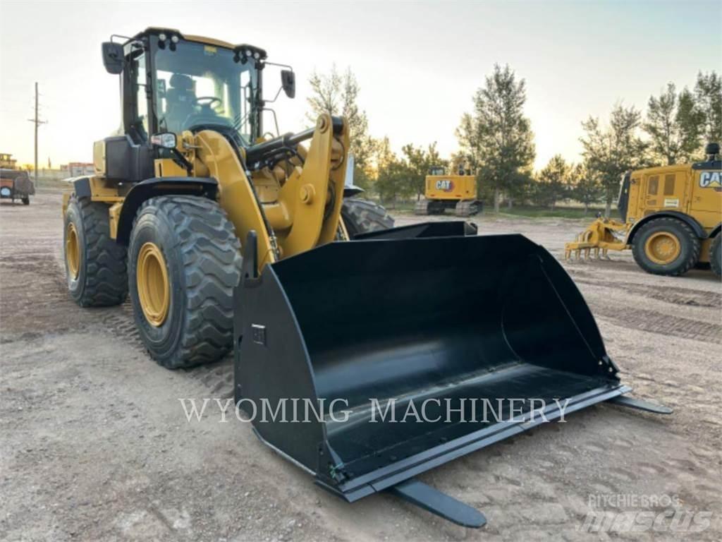 CAT 938 Incarcator pe pneuri