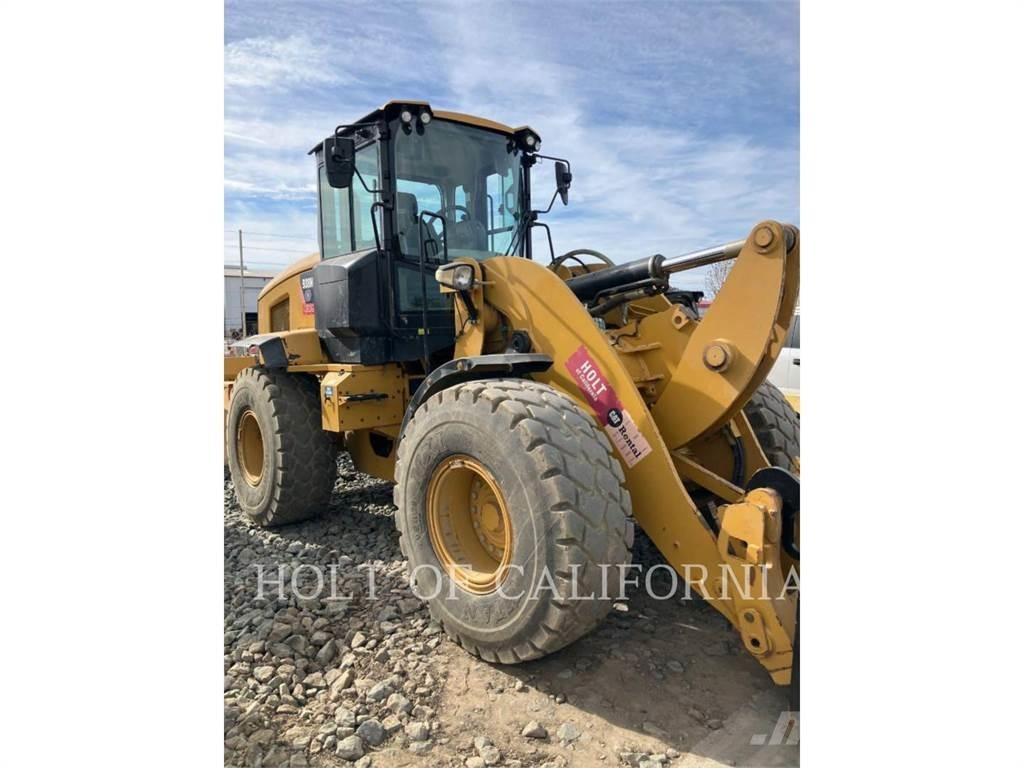 CAT 938 Incarcator pe pneuri