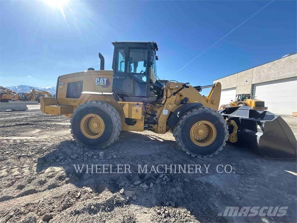 CAT 938 QC Incarcator pe pneuri