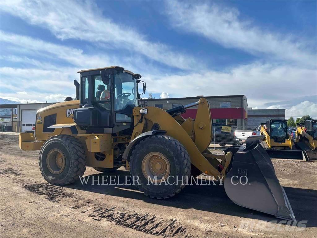 CAT 938 QC Incarcator pe pneuri