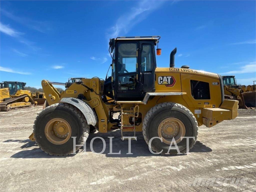 CAT 938 QC Incarcator pe pneuri