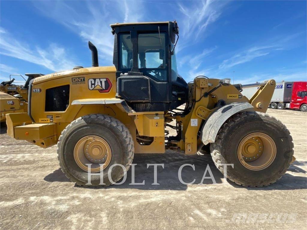 CAT 938 QC Incarcator pe pneuri