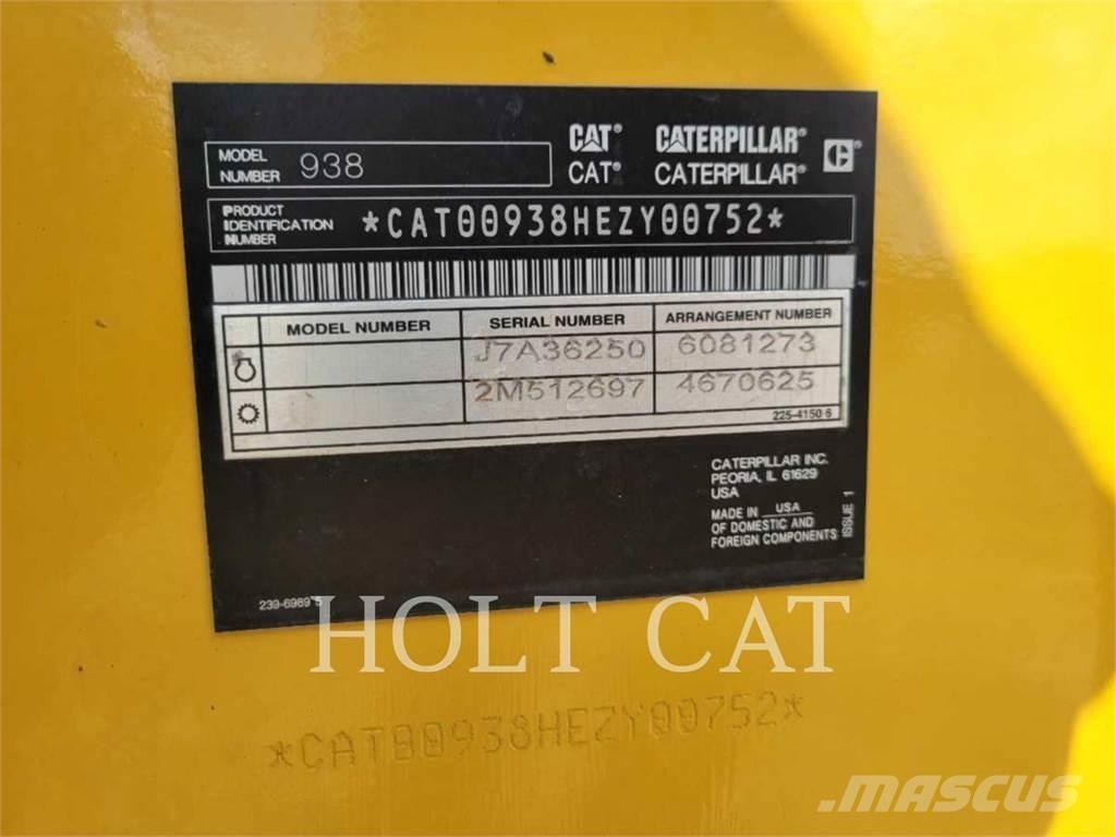 CAT 938 QC Incarcator pe pneuri
