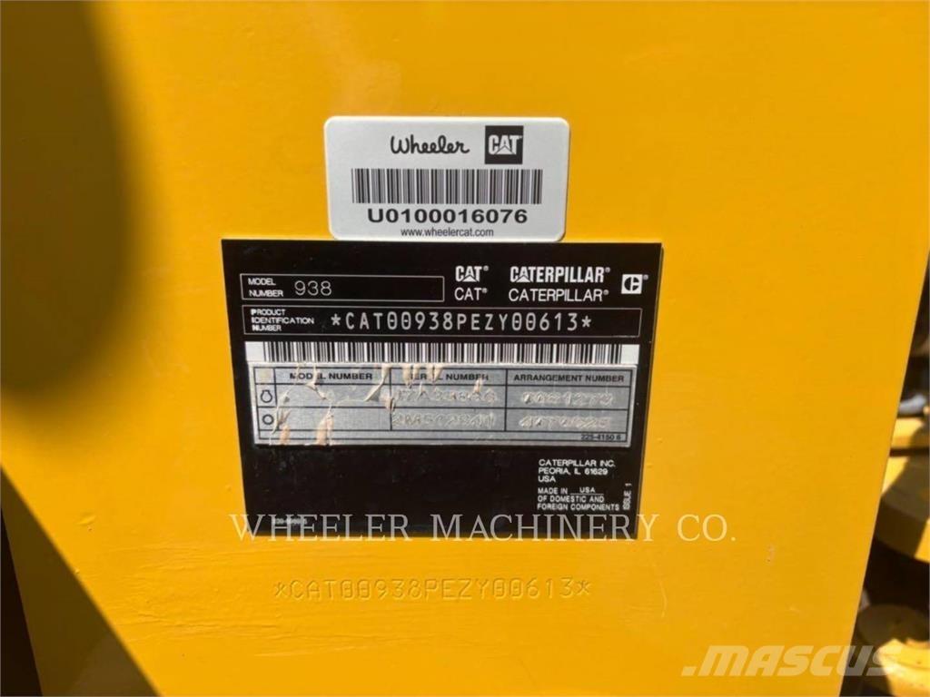 CAT 938 QC Incarcator pe pneuri