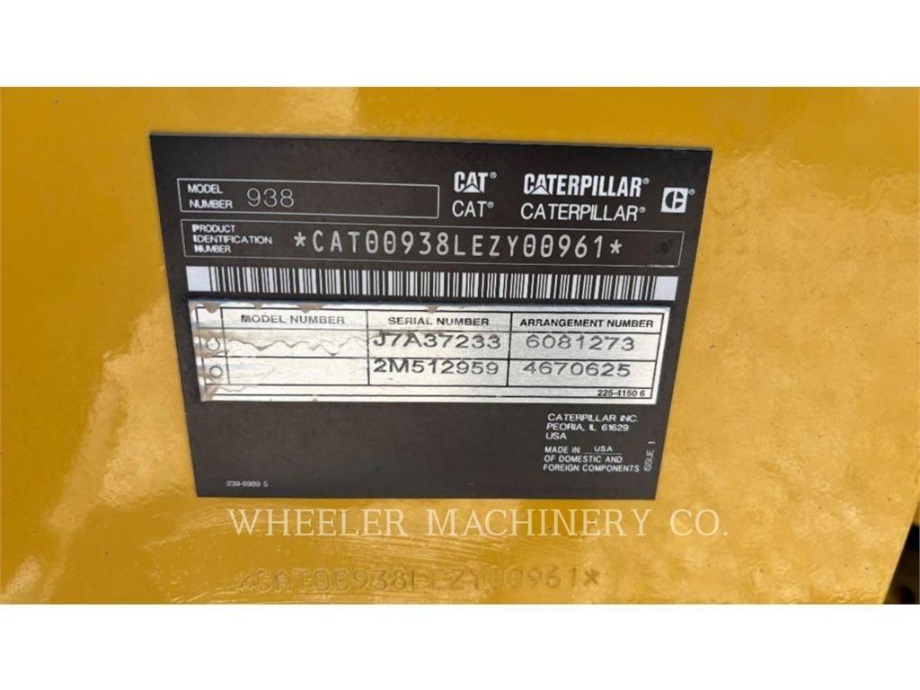 CAT 938 QC Incarcator pe pneuri