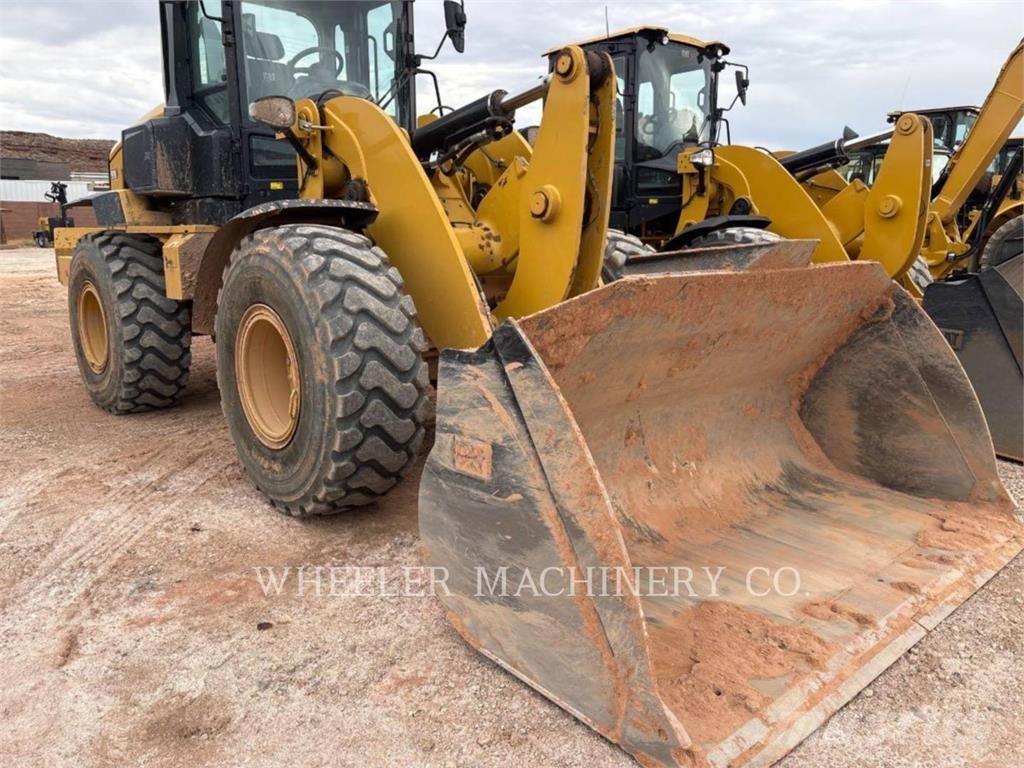 CAT 938 QC Incarcator pe pneuri