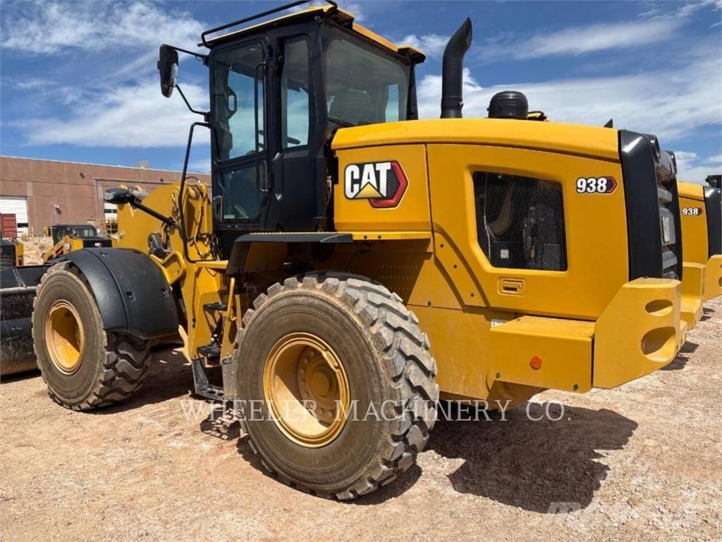 CAT 938 QC Incarcator pe pneuri