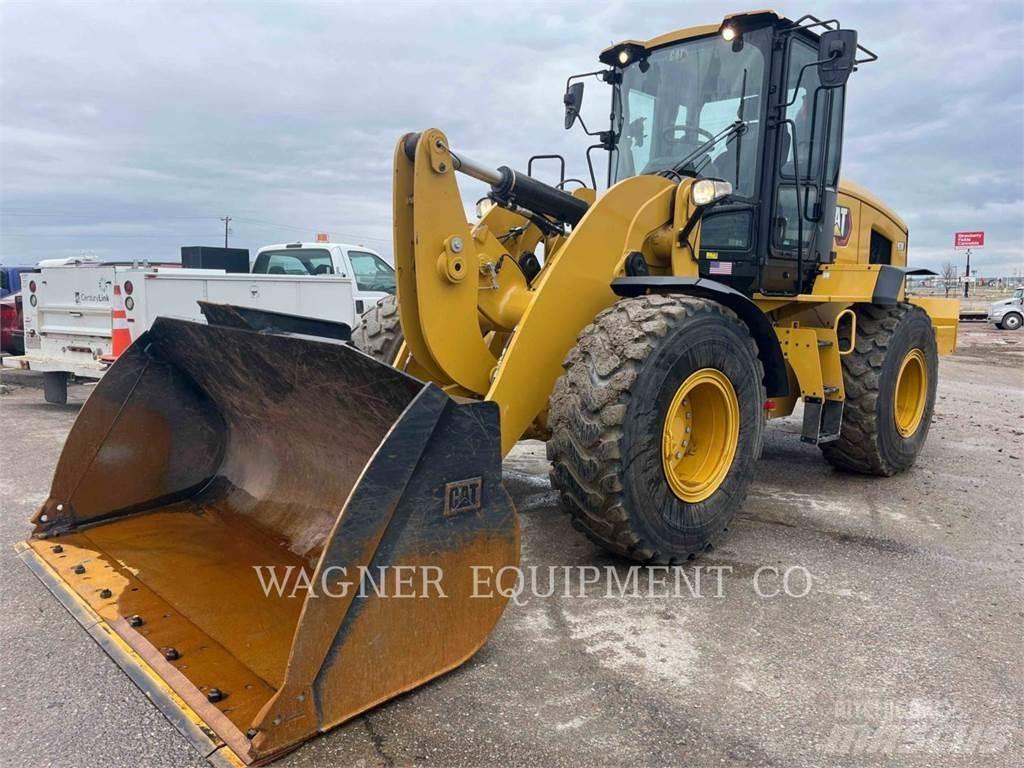 CAT 93814 Incarcator pe pneuri