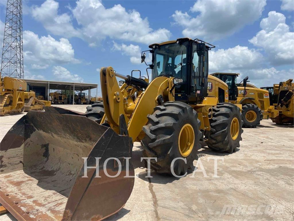 CAT 93814 Incarcator pe pneuri