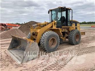 CAT 938G Incarcator pe pneuri