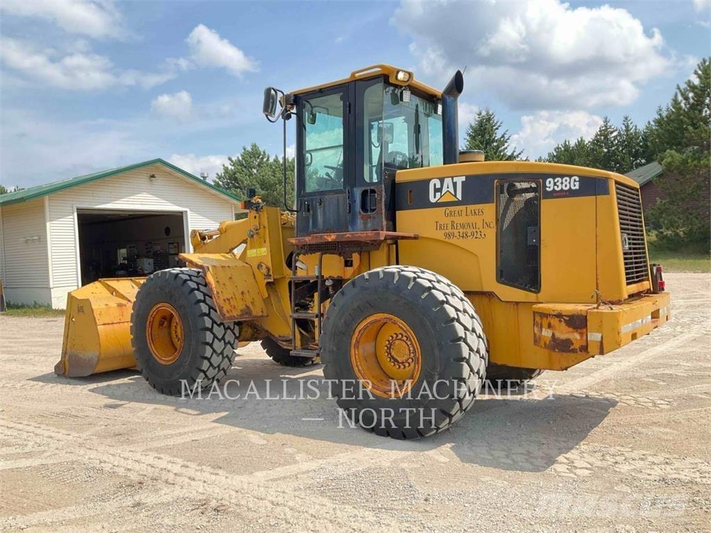 CAT 938G Incarcator pe pneuri