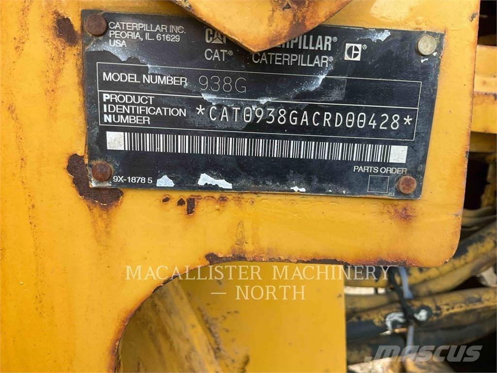 CAT 938G Incarcator pe pneuri