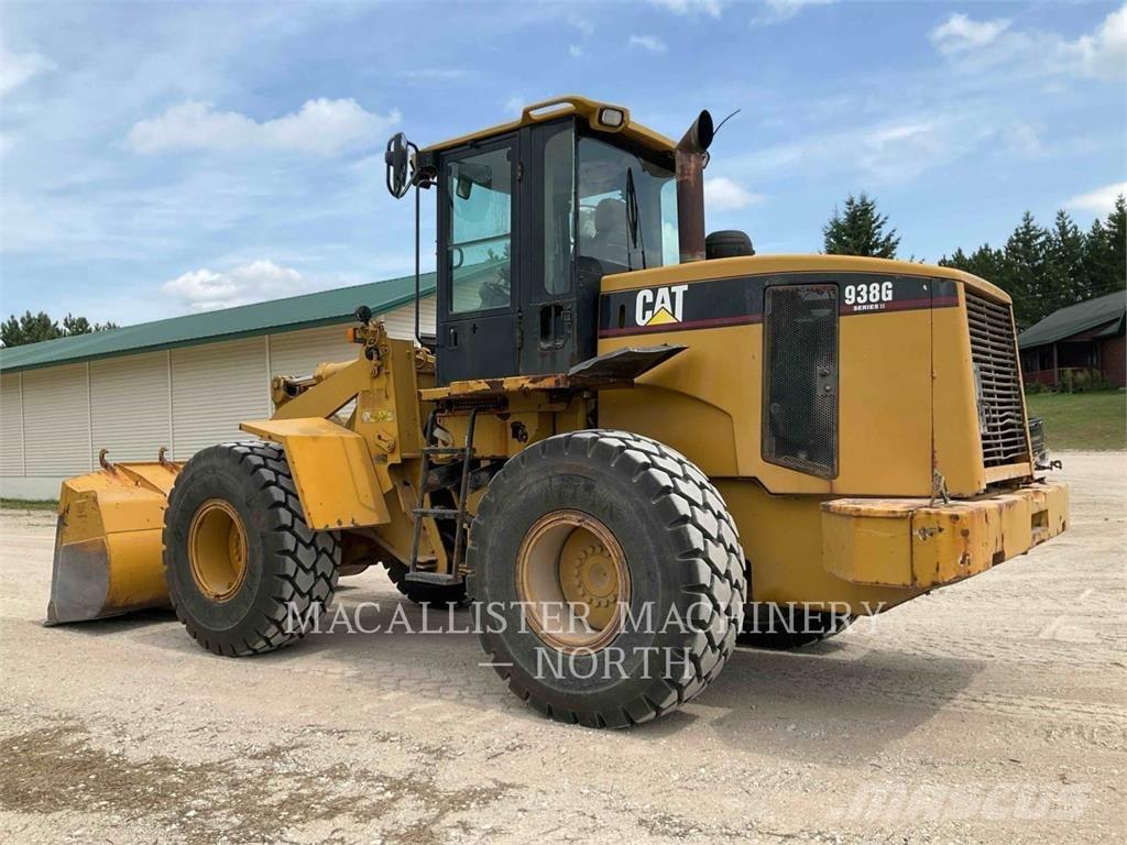 CAT 938G Incarcator pe pneuri
