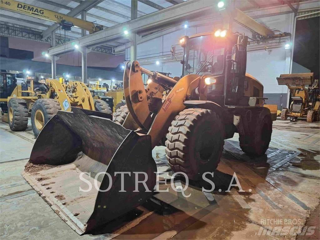 CAT 938K Incarcator pe pneuri