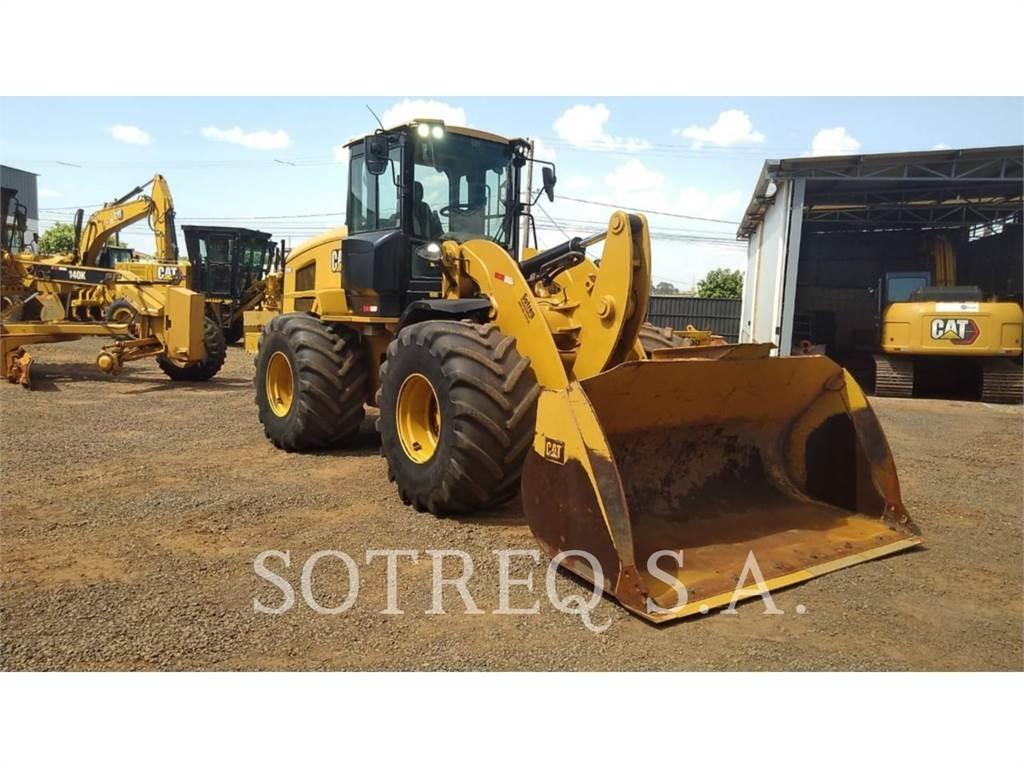 CAT 938K Incarcator pe pneuri