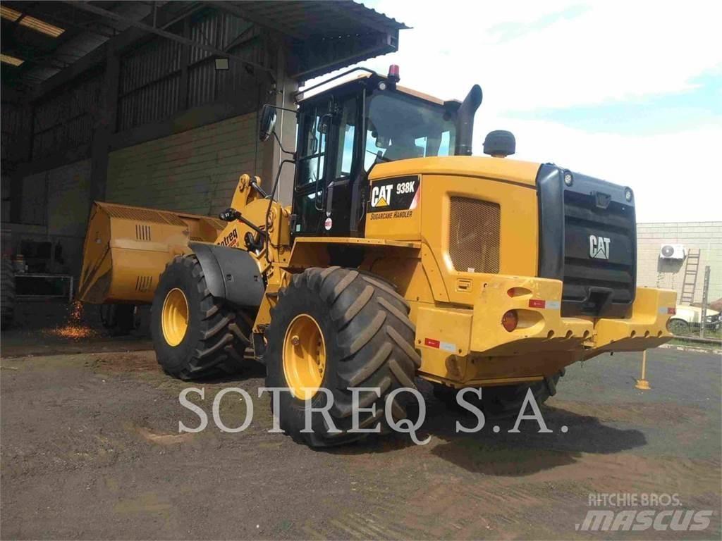 CAT 938K Incarcator pe pneuri