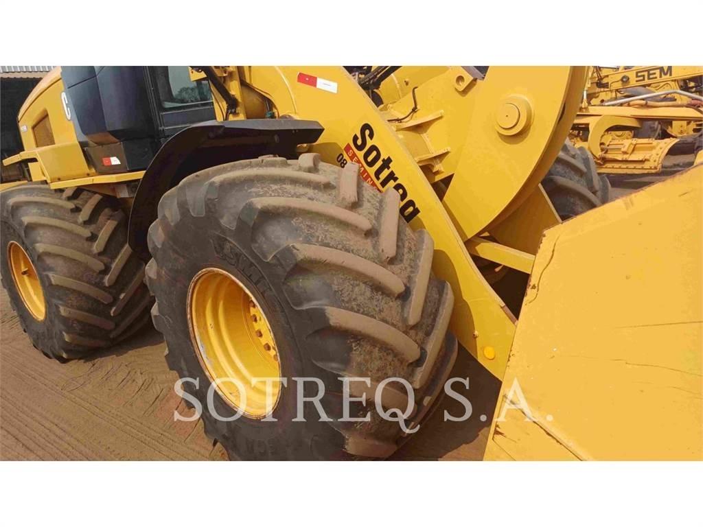 CAT 938K Incarcator pe pneuri
