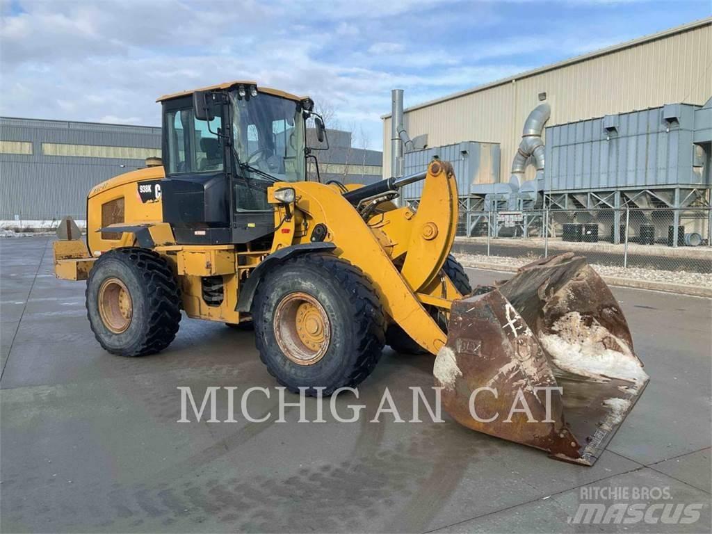 CAT 938K RQ+ Incarcator pe pneuri