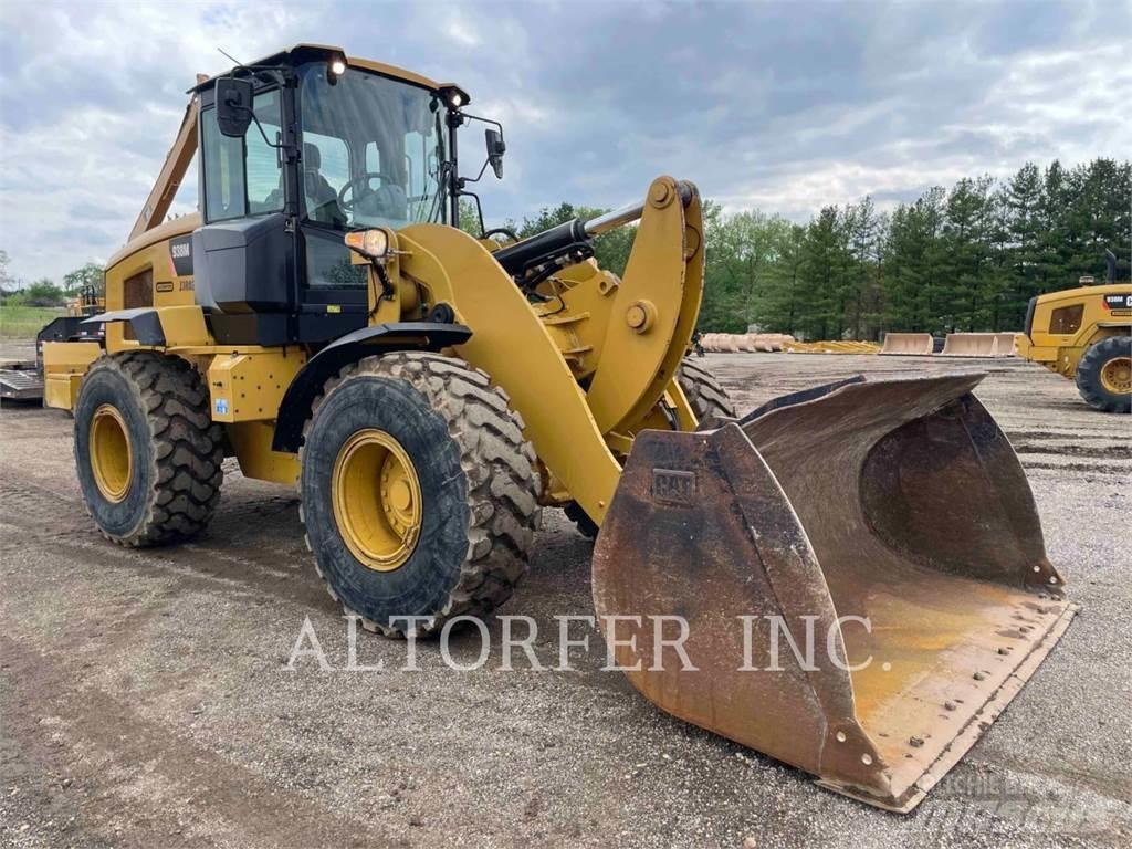 CAT 938M Incarcator pe pneuri